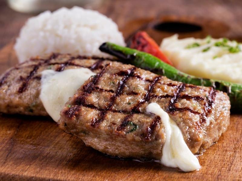 Κεφτέδες με τυρί