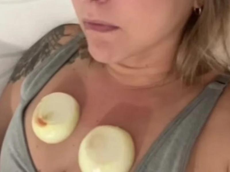 Κρεμμύδια στο στήθος