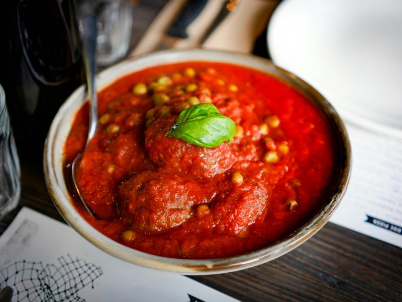 κεφτεδάκια