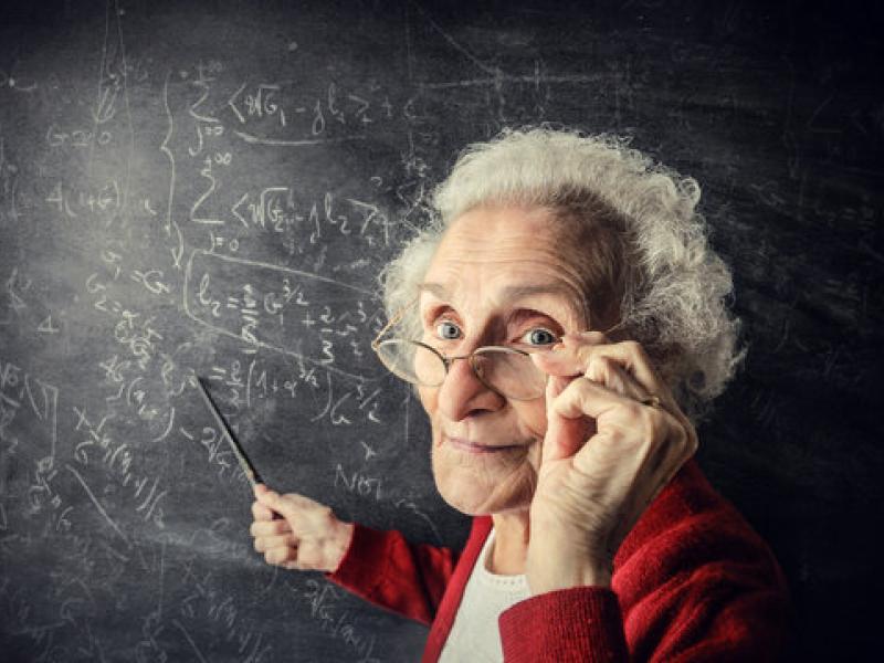 ilikiomenos ekpedeytikos