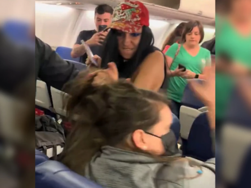 Ξυλοδαρμός σε αεροπλάνο