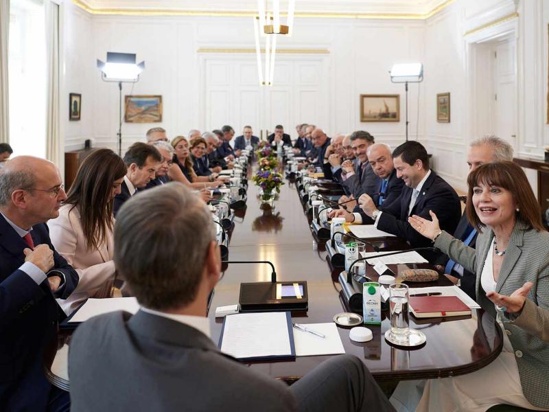 μητσοτακης