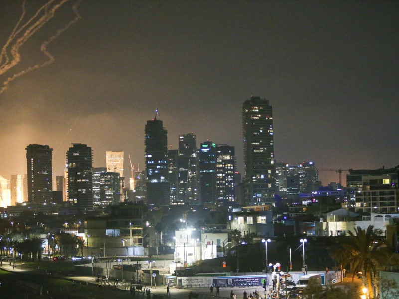 Επίθεση με πυραύλους στο Ισραήλ από το Ιράν