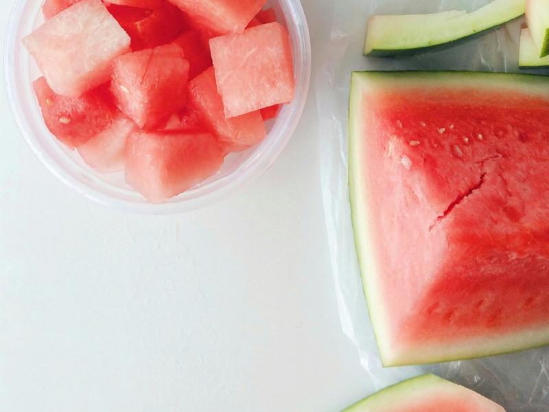 καρπούζι σε φέτες