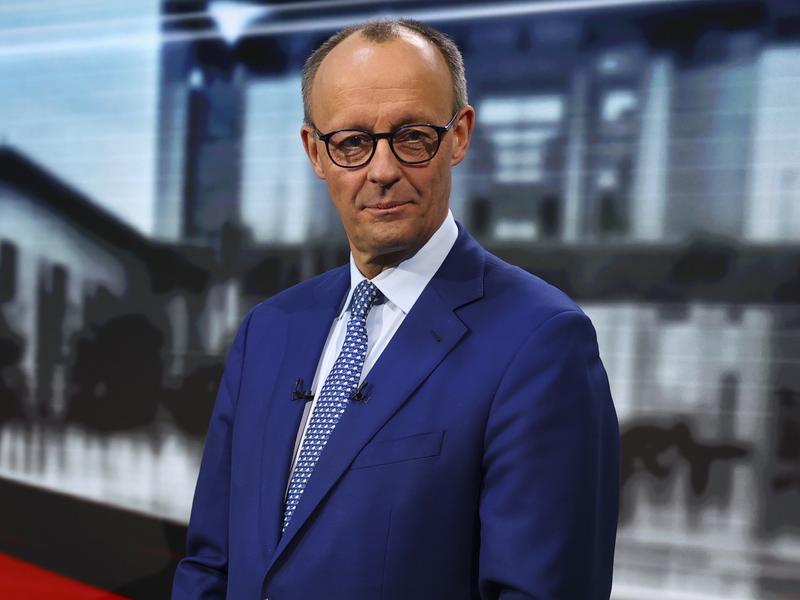 Φρίντριχ Μερτς