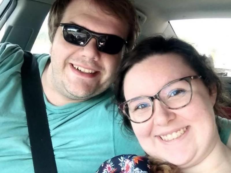 Γονείς στις ΗΠΑ μέσα σε αμάξι