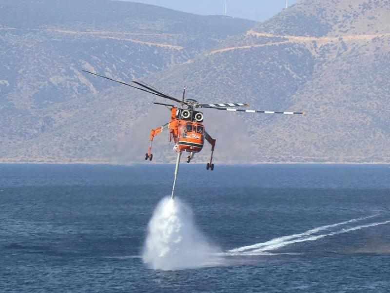 Έπεσε ελικόπτερο στην Ελευσίνα