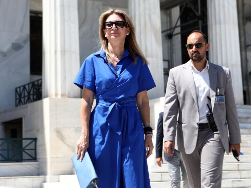 Η Μαρία Καρυστιανού στη Βουλή