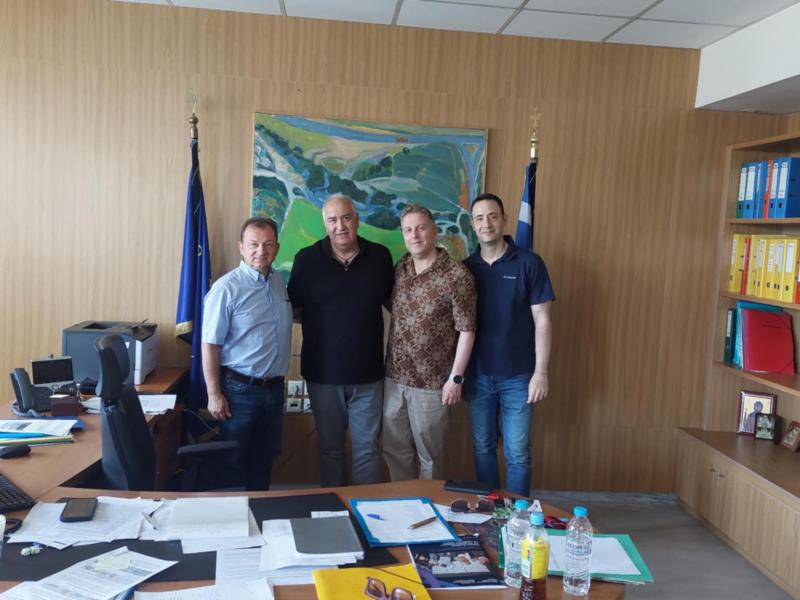 Συνάντηση ΟΙΕΛΕ με Παπαδομαρκάκη