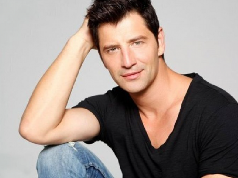 sakis rouvas