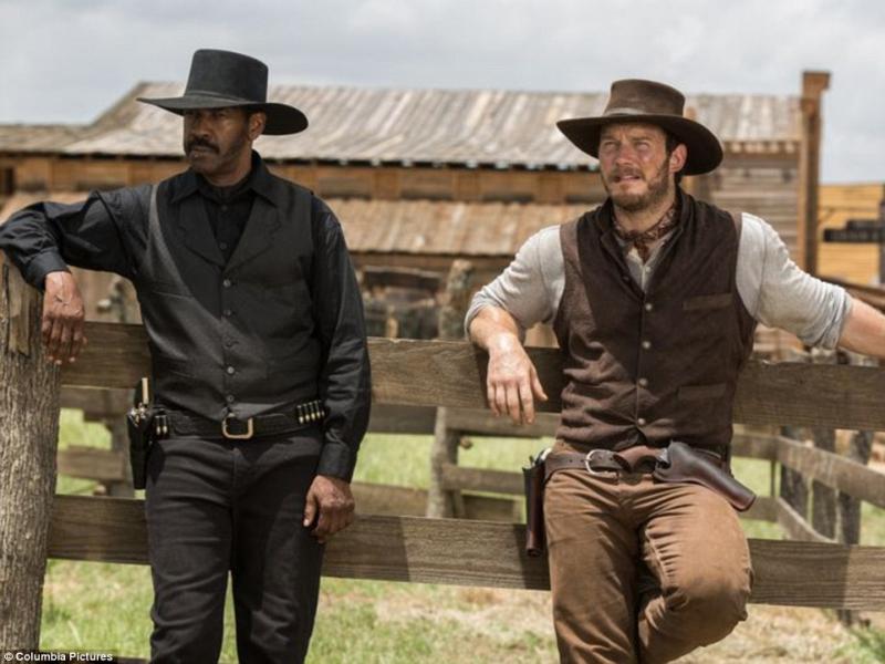 3355424800000578-3548422-back_to_the_old_west_denzel_washington_and_chris_pratt_make_for_-a-11_1461101544806.jpg
