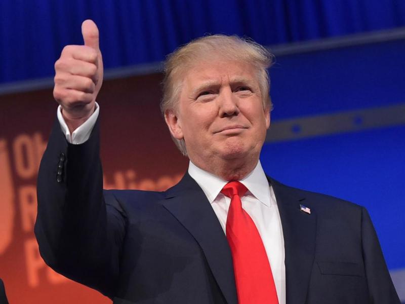 483208412-real-estate-tycoon-donald-trump-flashes-the-thumbs-up.jpg.crop_.promo-xlarge2.jpg