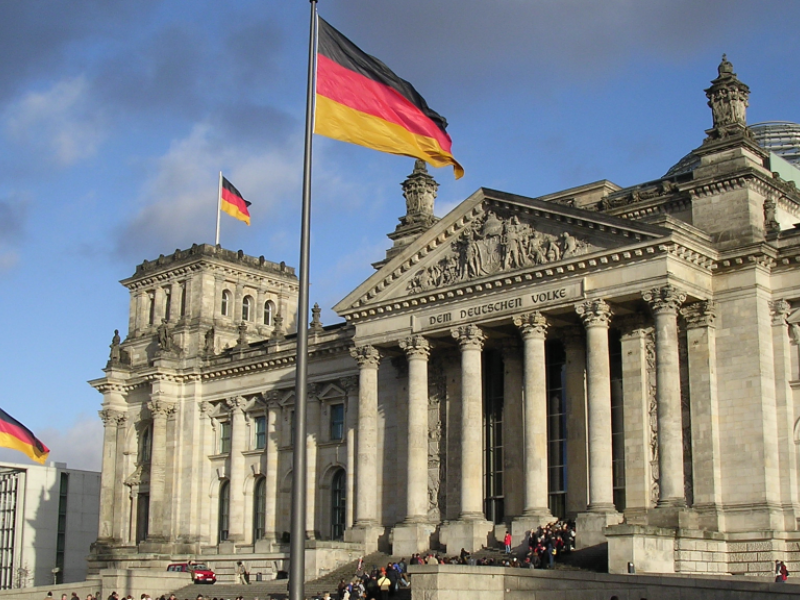 bundestag-reichstags2-04dc8224b1935ee7.png