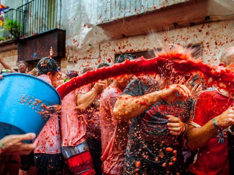 festival-tomatina_3017952k.jpg