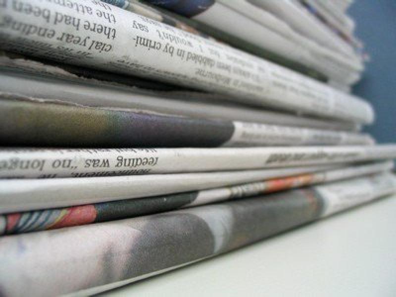 folded-newspapers_0.jpg