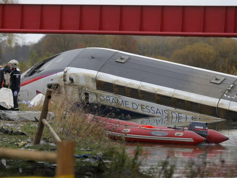france-train-crash.jpg
