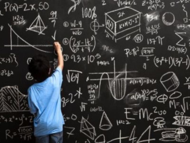 gty_child_at_chalkboard_doing_math_jt_140315_16x9_992-650x250.jpg