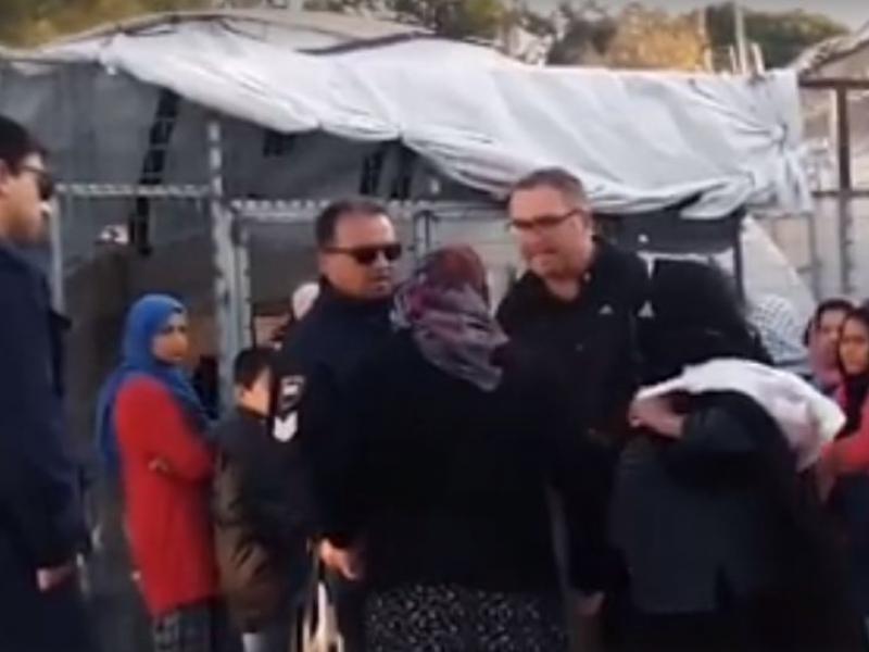 Εξύβριση ηλικιωμένης