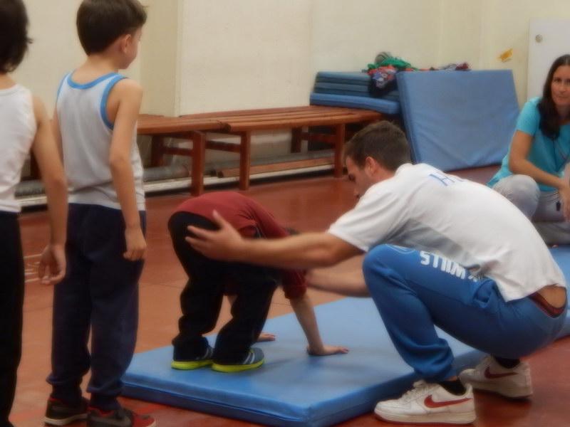 καθηγητες φυσικης αγωγης