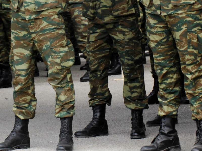 στρατός οπλίτες