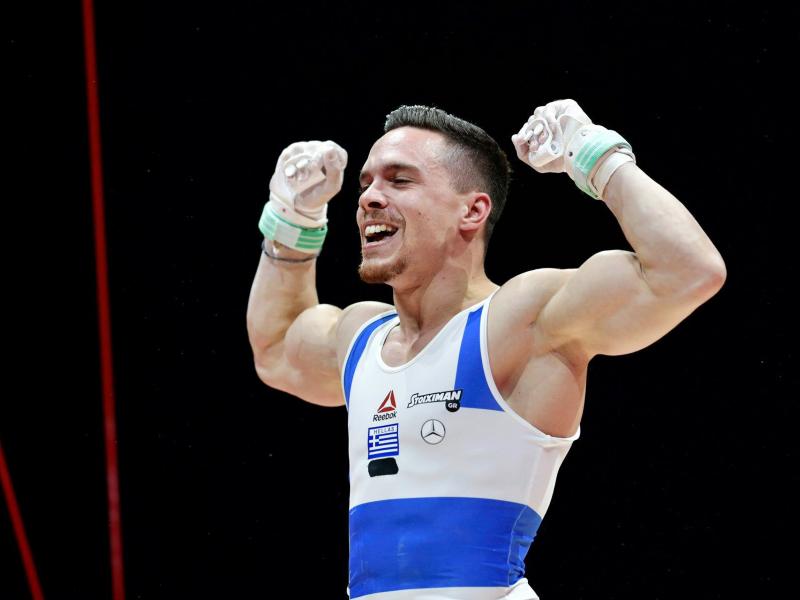 Λευτέρης Πετρούνιας