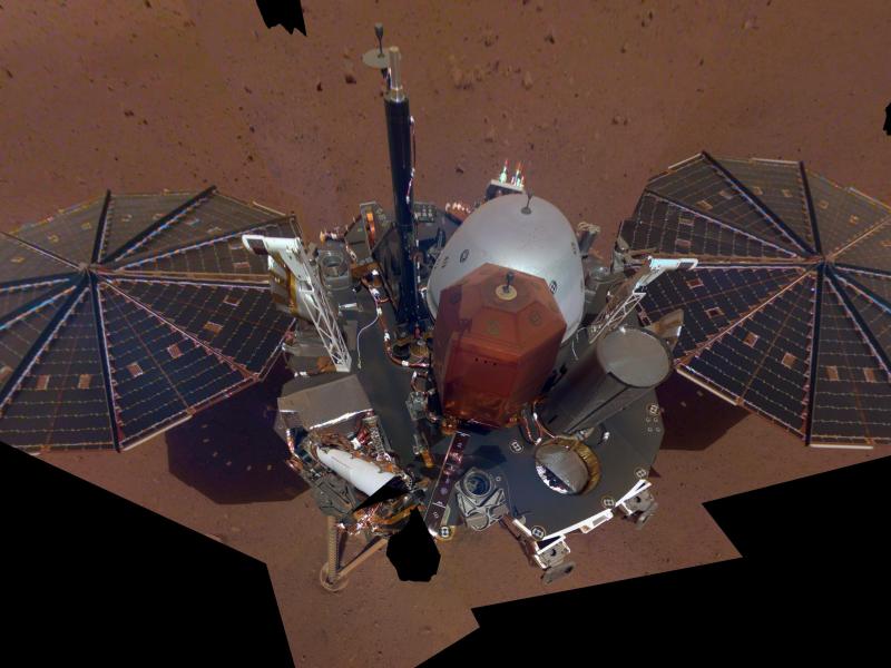 InSight selfie