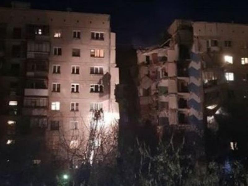 Κατάρρευση πολυκατοικίας στη Ρωσία