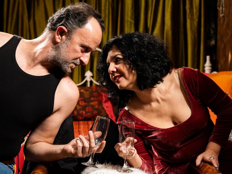 στο Studio Μαυρομιχάλη