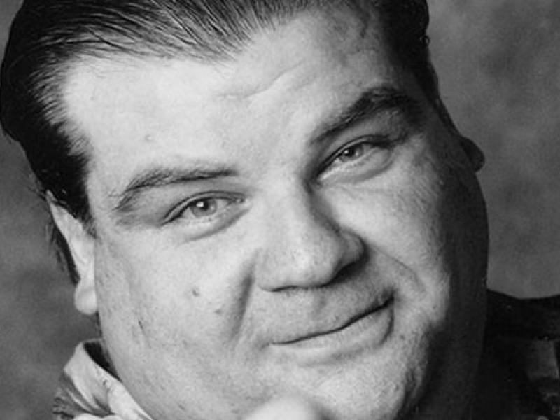 Άγγελος Τσαρούχας