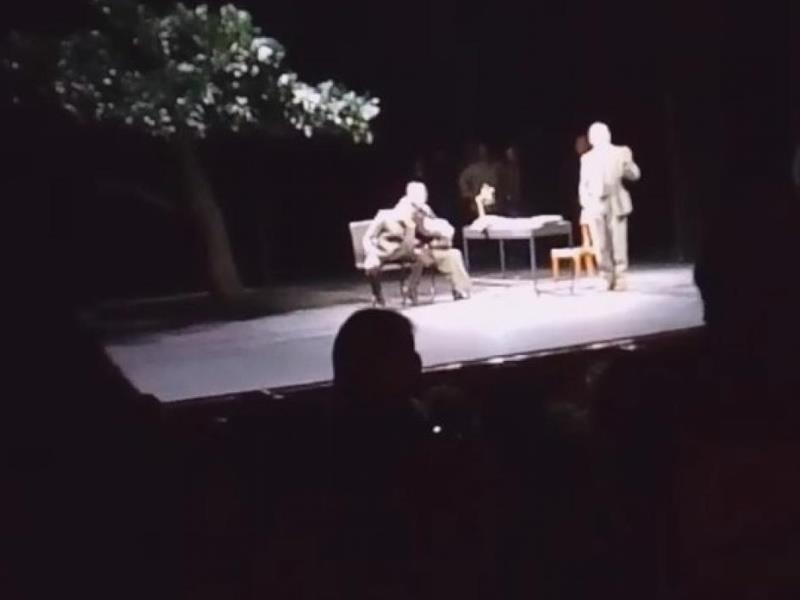 ακροδεξιοι κθβε παραστα;ση