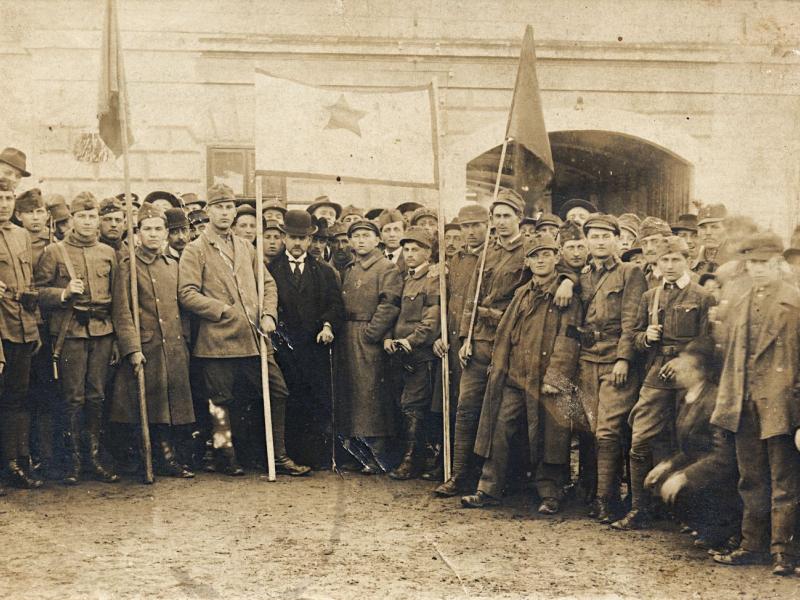 Hungarian_Soviet_Republic,_Red_Star,_tableau