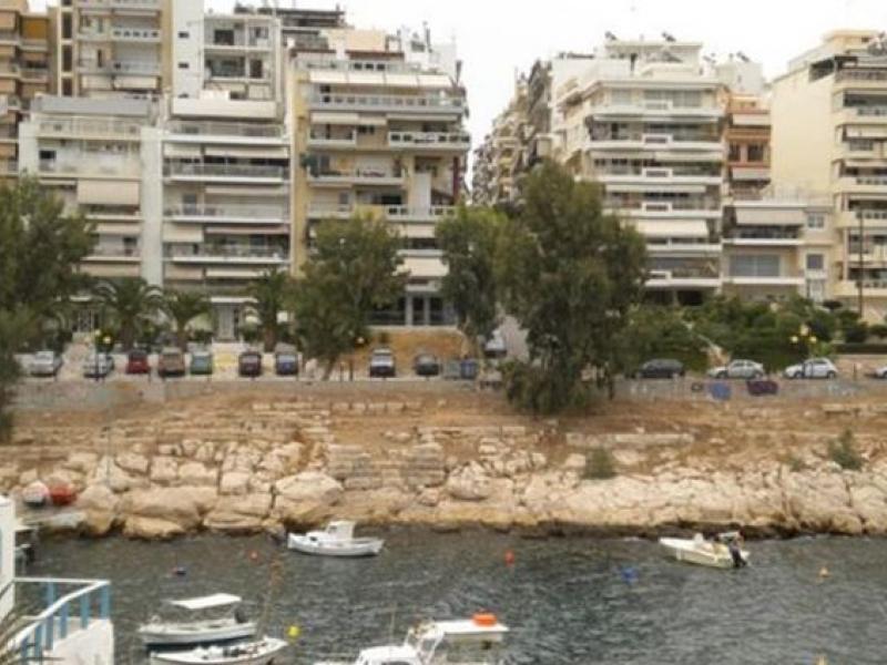 Ζέα, Πειραιάς