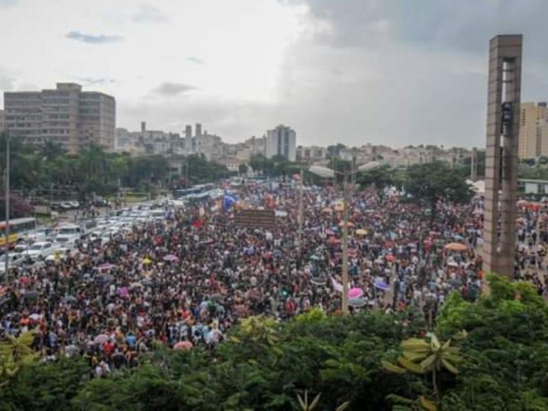 διαμαρτυρια εκπαιδευτικοι βραζιλια