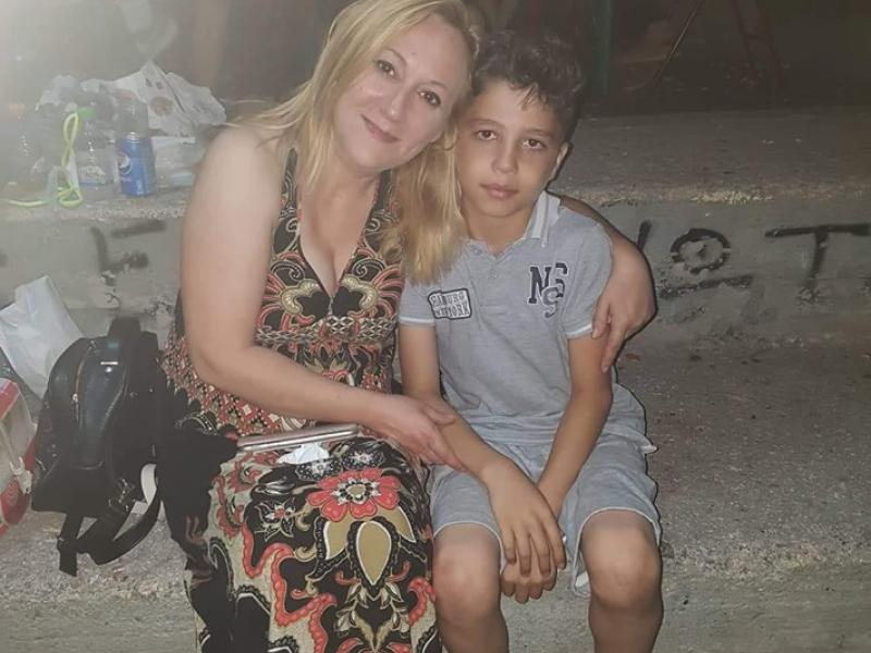 δασκάλα προσφυγόπουλο