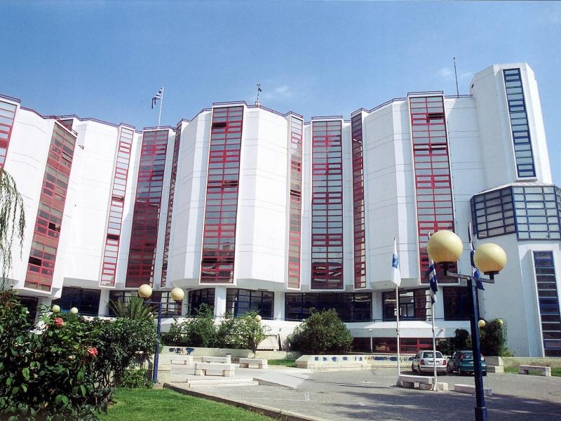 panepistimio peiraia