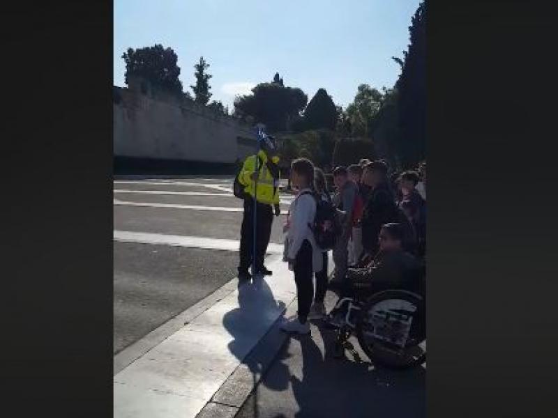 gymnastis stratiotika paraggelmata