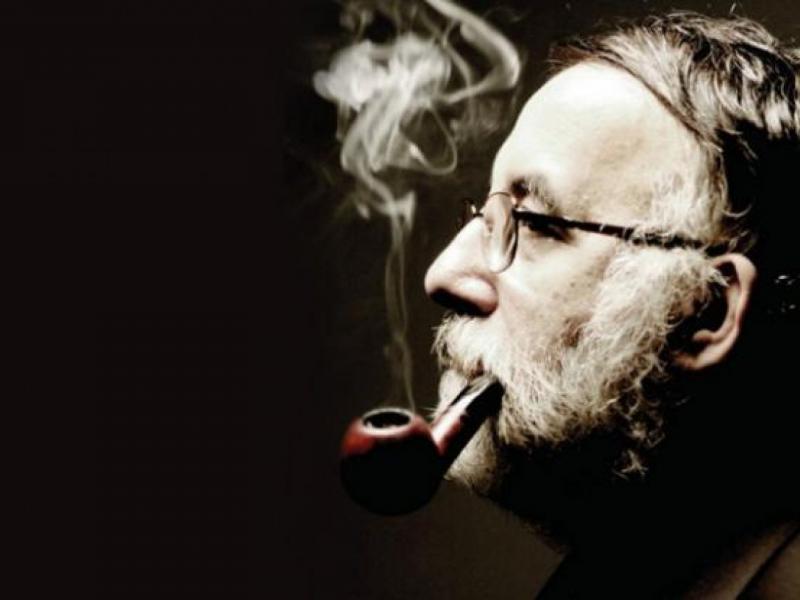 thanos mikroutsikos kke kne