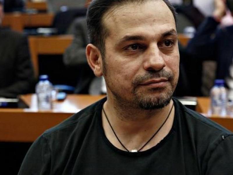 Ντέμης Νικολαΐδης