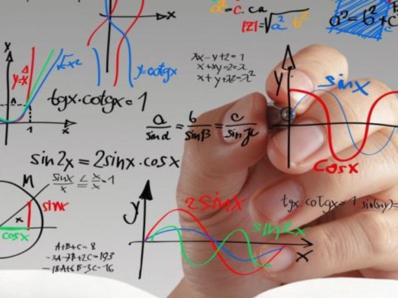 applied_mathematics-710x346.jpg