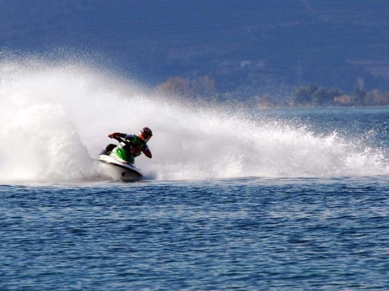 mykonos jet ski