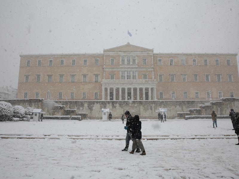 kakokairia mhdeia athina