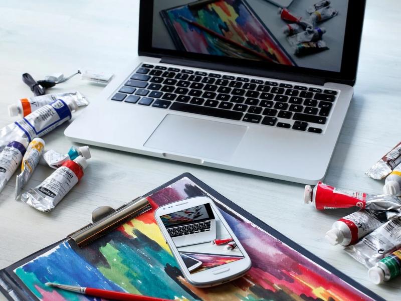 painting_laptop.jpg