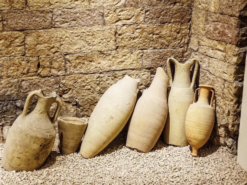 amphora-eforeia_archaiotiton.jpg