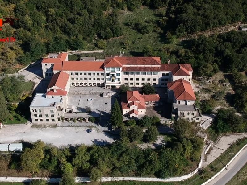 ekklistiastiki-akadimia-vella