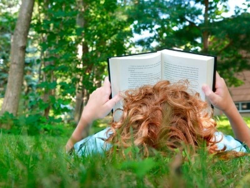 reading-outside.jpg