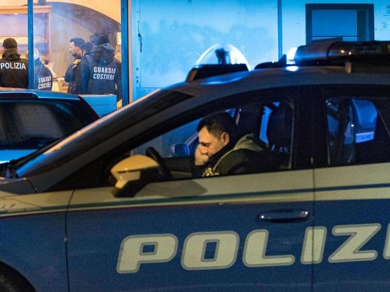 italy_police54-1021x563.jpg