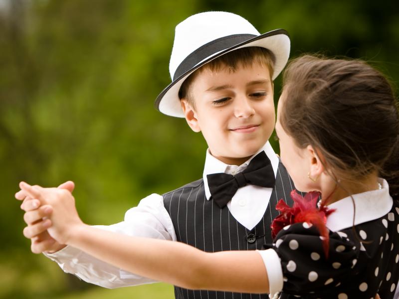 kids-dancing_55322995_7.jpg