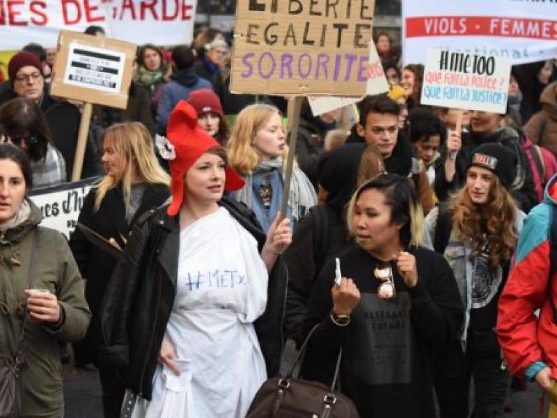 manif-femmes-main_0.jpg