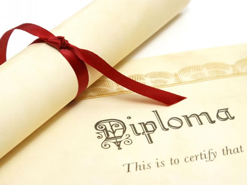 metaptyxiaka-diploma.jpg