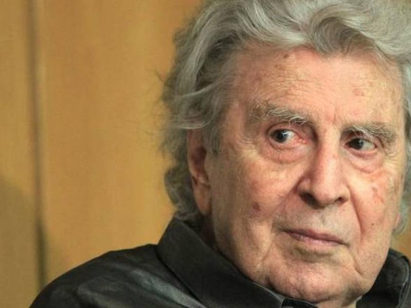 mikis_theodorakis_38.jpg
